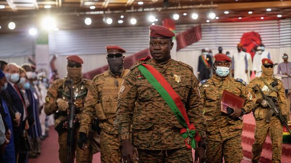 El líder militar y presidente interino de Burkina Faso, Paul-Henri Damiba - Sputnik Mundo