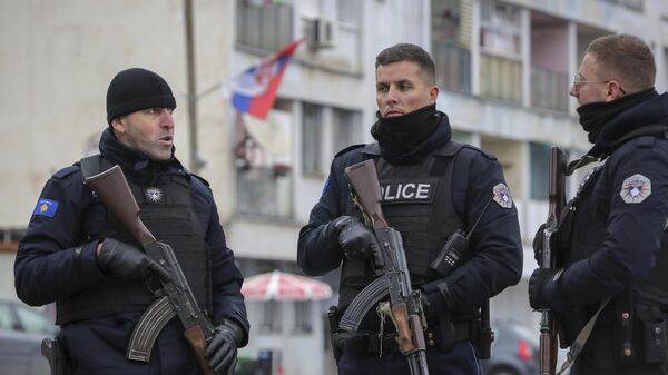 Policía de Kosovo - Sputnik Mundo