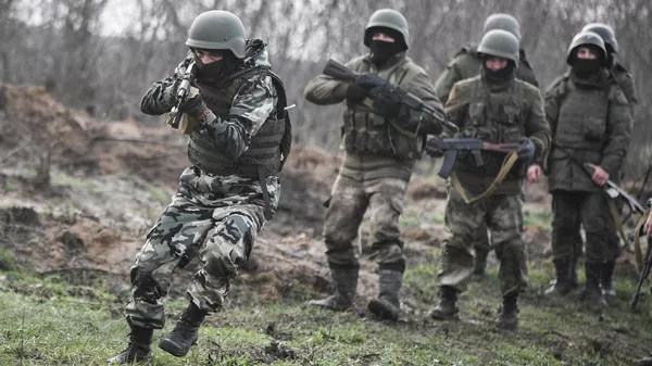 Militares rusos que participan en la operación militar especial  - Sputnik Mundo