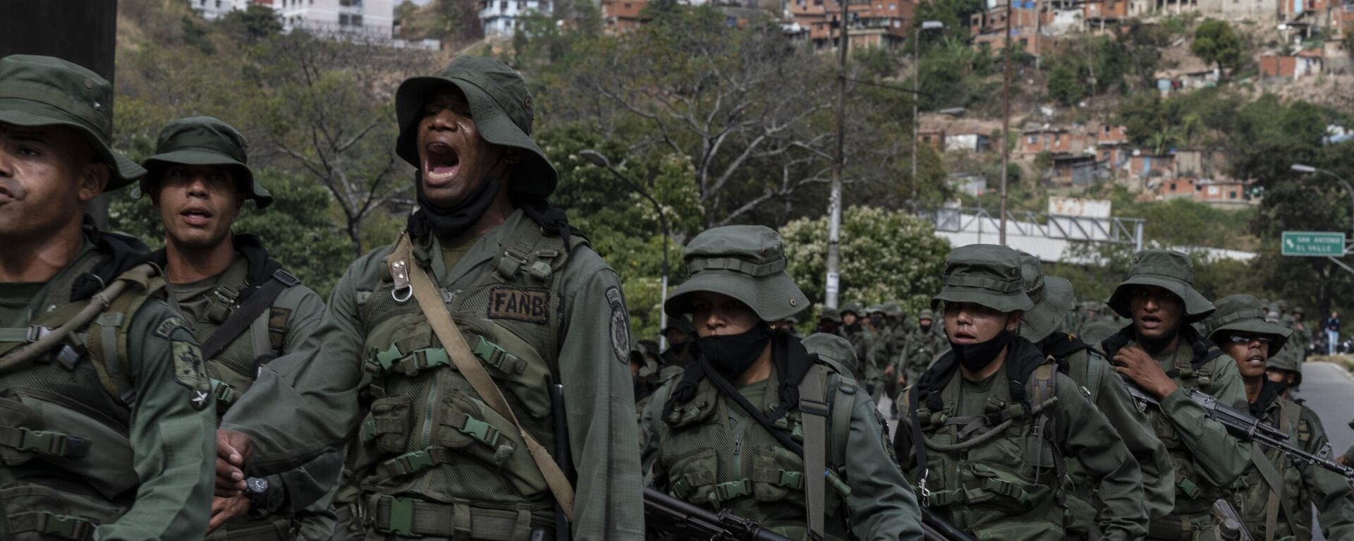 Miembros de La Fuerza Armada Nacional Bolivariana (FANB) de Venezuela  - Sputnik Mundo, 1920, 21.12.2022