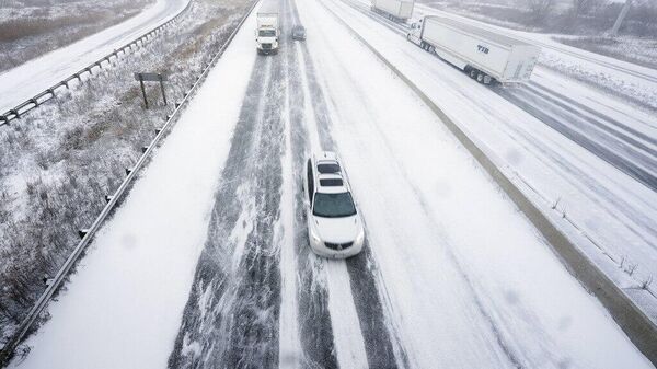 La tormenta invernal ha cobrado la vida de más de una decena de personas en EEUU.  - Sputnik Mundo