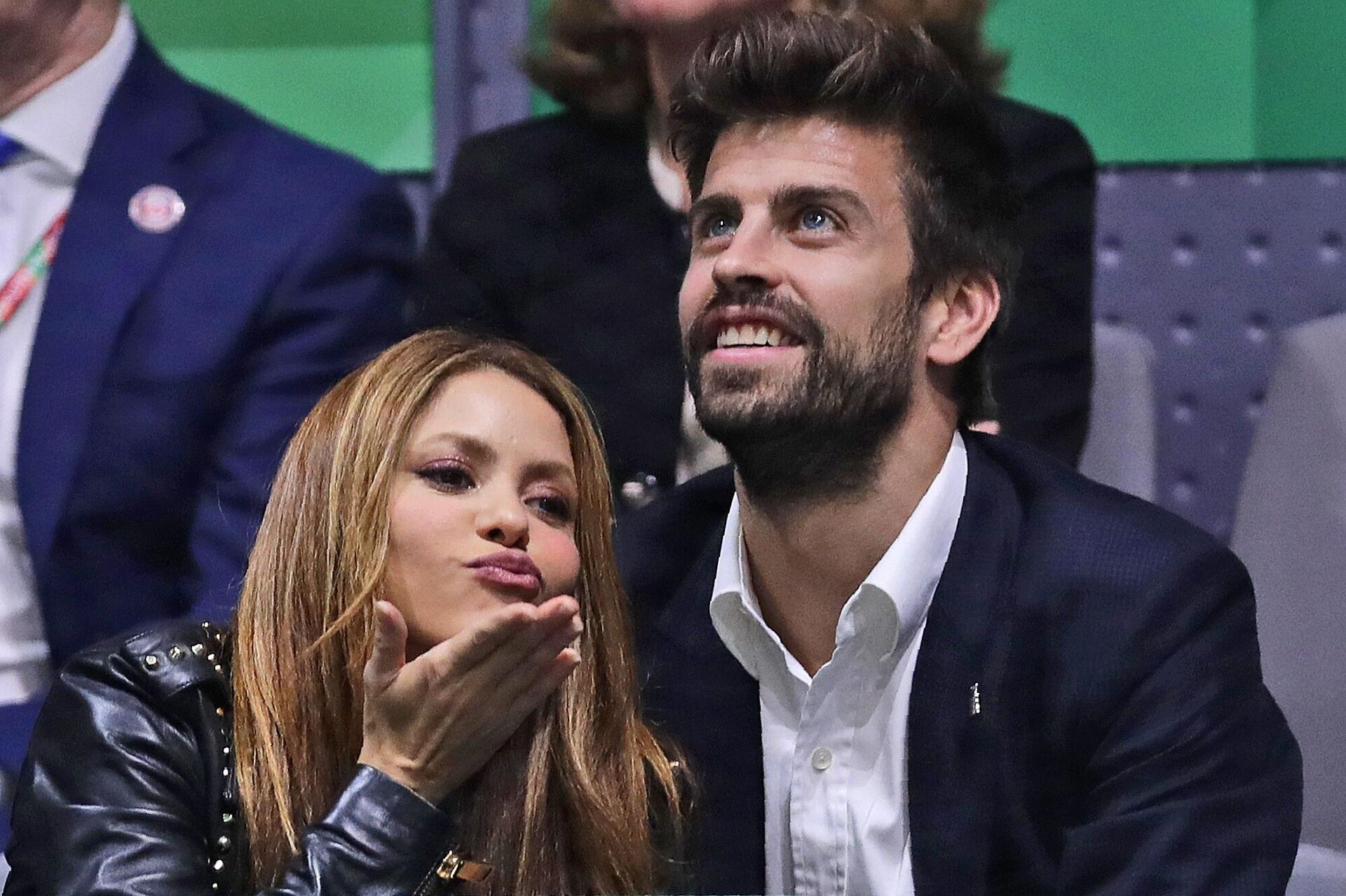 La cantante colombiana Shakira y el exdeportista español Gerard Piqué La cantante colombiana Shakira y el exdeportista español Gerard Piqué - Sputnik Mundo, 1920, 28.12.2022