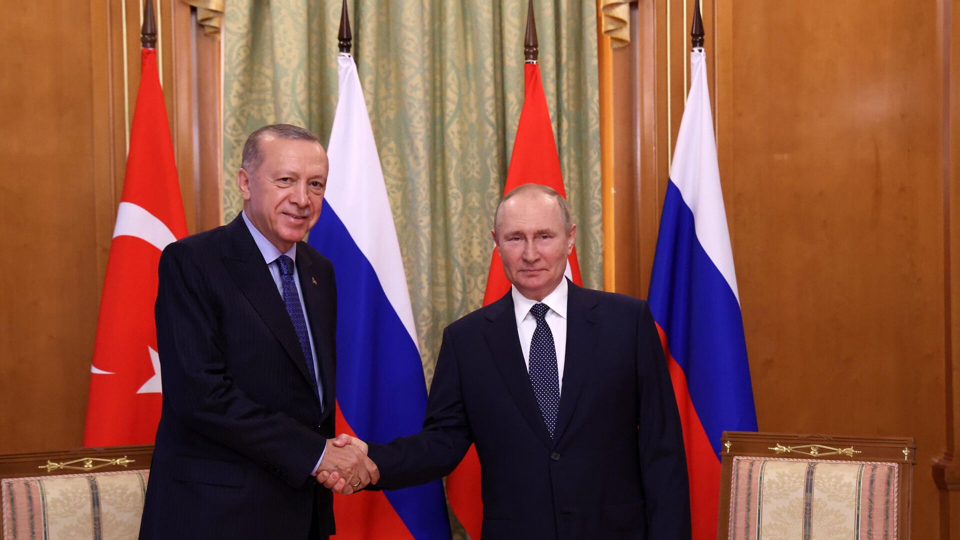 El presidente turco, Recep Tayyip Erdogan, y el presidente de Rusia, Vladímir Putin - Sputnik Mundo, 1920, 01.09.2023