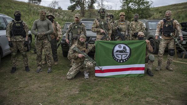 Extremistas chechenos en Ucrania - Sputnik Mundo