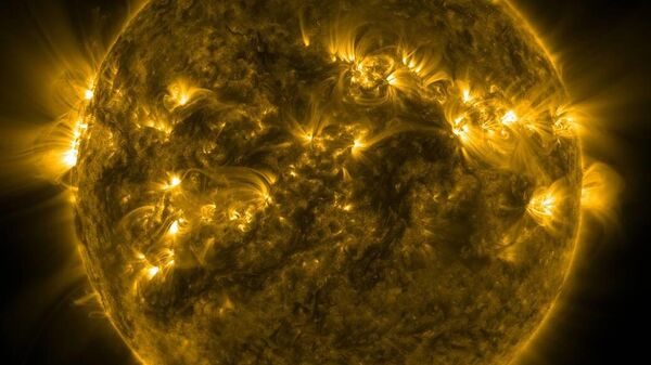 El Sol, la estrella más cercana a la Tierra - Sputnik Mundo