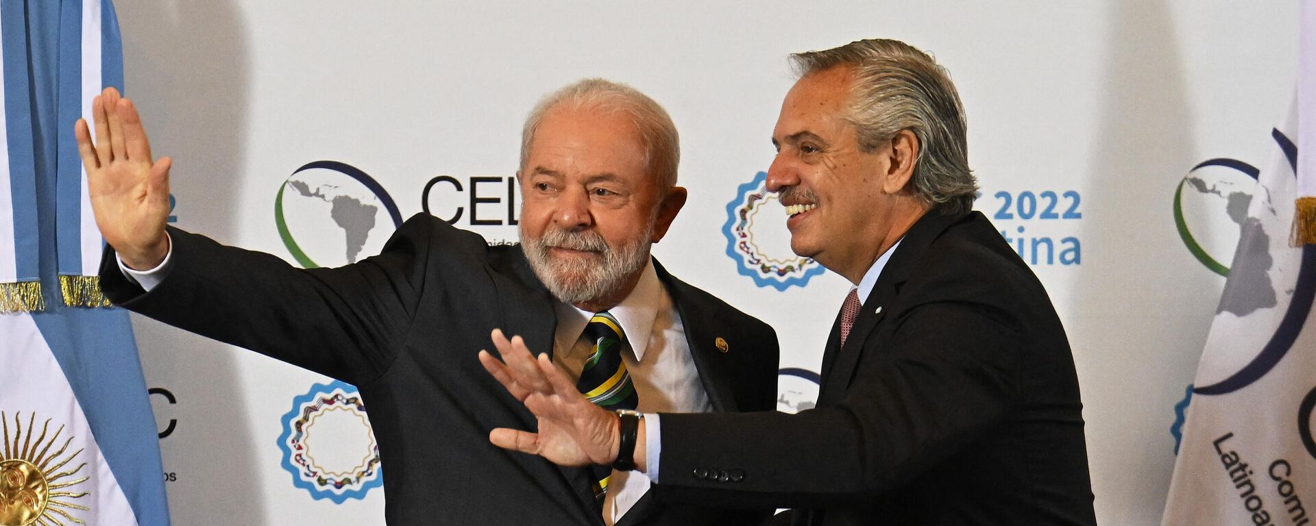 El presidente de Brasil, Luiz Inácio Lula da Silva, y, el presidente de Argentina, Alberto Fernández - Sputnik Mundo, 1920, 24.01.2023