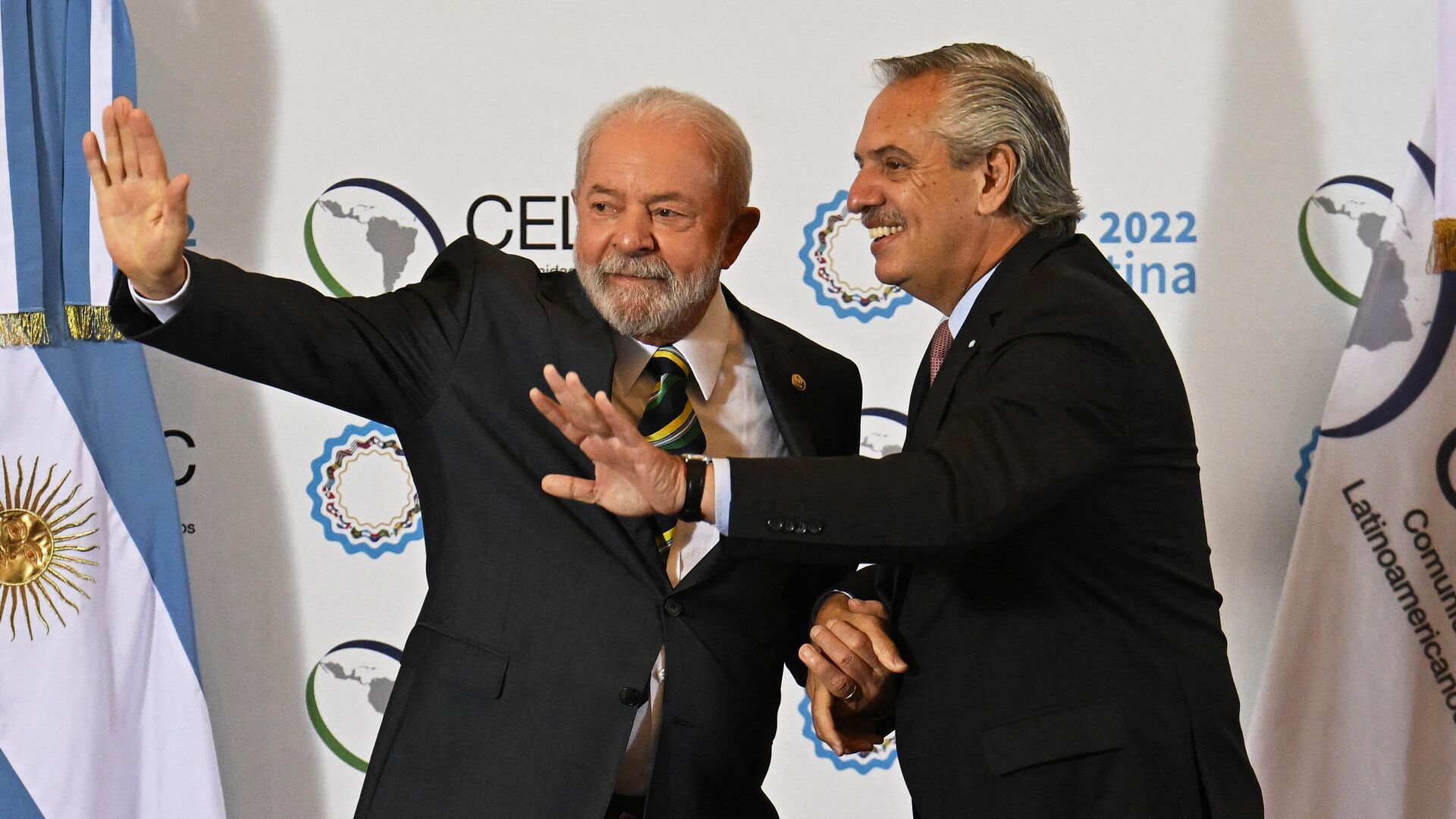 El presidente de Brasil, Luiz Inácio Lula da Silva, y, el presidente de Argentina, Alberto Fernández - Sputnik Mundo, 1920, 24.01.2023