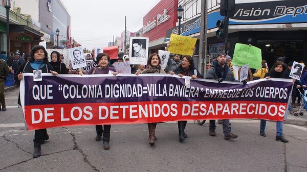 Manifestación por las víctimas de la dictadura desaparecidas en Colonia Dignidad - Sputnik Mundo