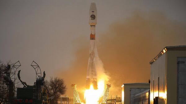Lanzamiento de Soyuz-2.1b con la nave espacial Arktika-M (archivo) - Sputnik Mundo