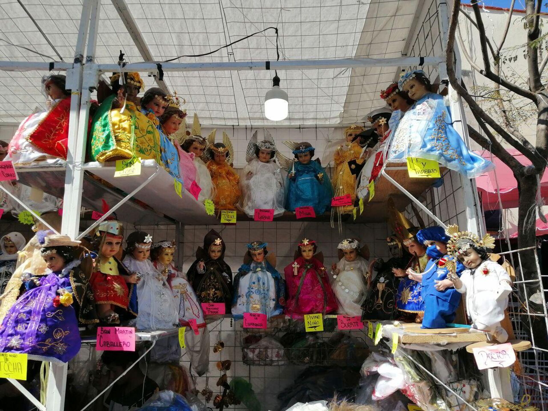 México celebra su tradición de La Candelaria con vestidos de Niños Dios en  el Centro Histórico , Sputnik Mundo