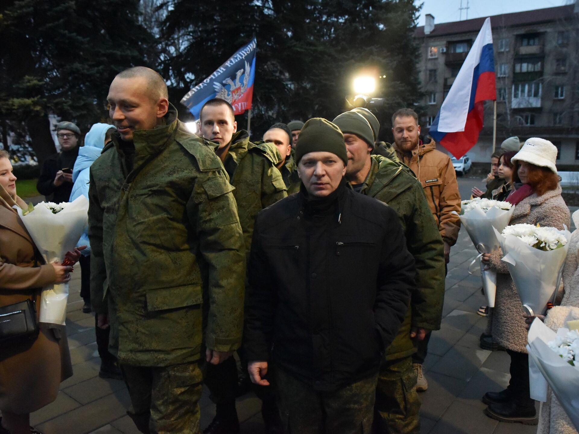 Обмен военнопленными сегодня список фамилий. Украинские солдаты в плену.