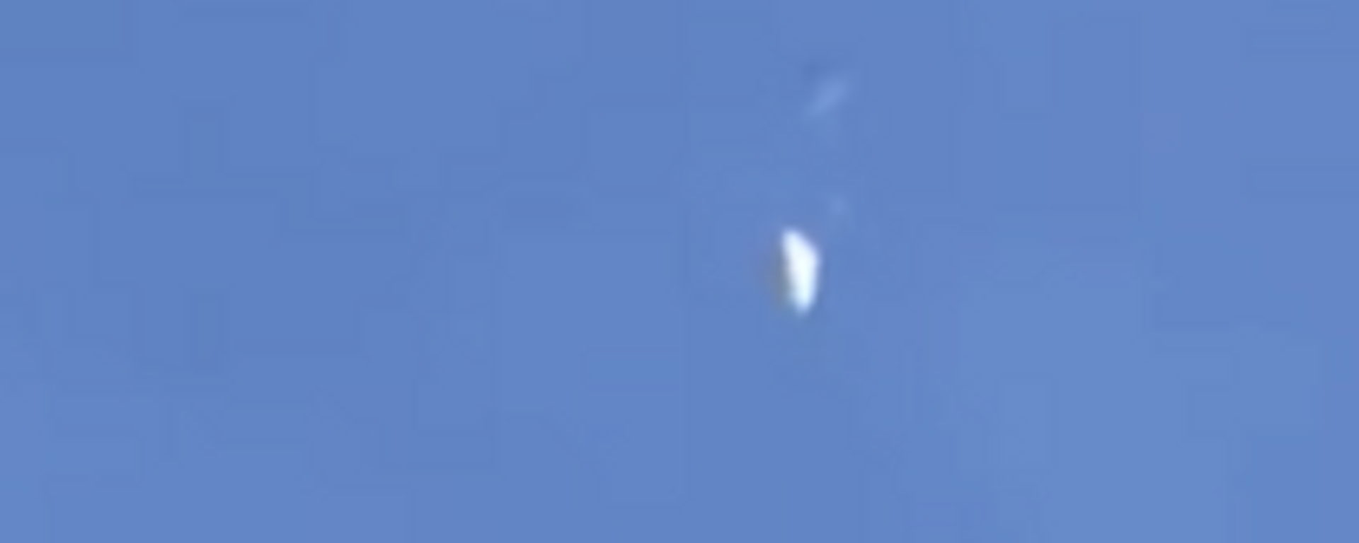 Caída del globo chino se estrella tras ser derribado por un caza F-22 estadounidense mientras sobrevolaba el océano Atlántico, el 4 de febrero de 2023  - Sputnik Mundo, 1920, 04.02.2023