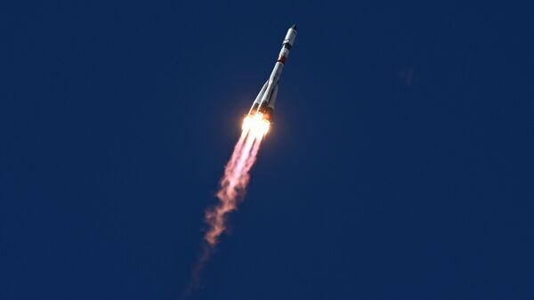Lanzamiento de un vehículo de lanzamiento Soyuz-2.1a con la nave espacial de carga Progress MS-20 (archivo) - Sputnik Mundo