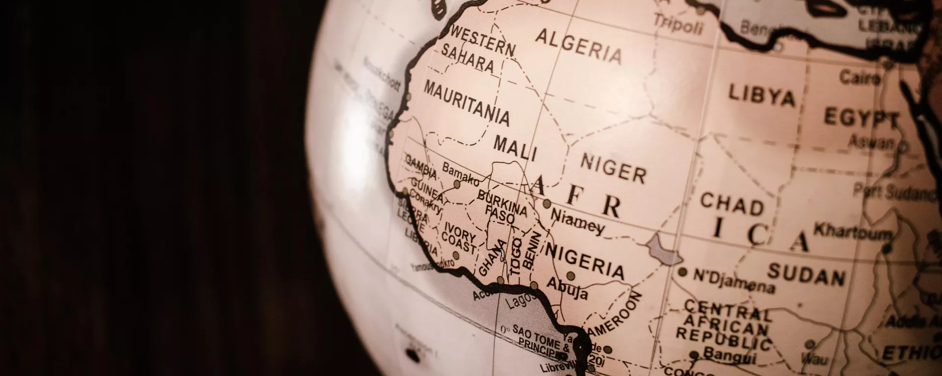 África en el globo (imagen referencial) - Sputnik Mundo, 1920, 17.05.2023