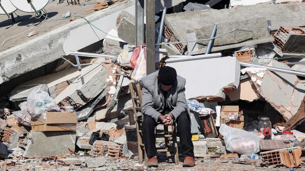 Las consecuencias del terremoto en Turquía - Sputnik Mundo