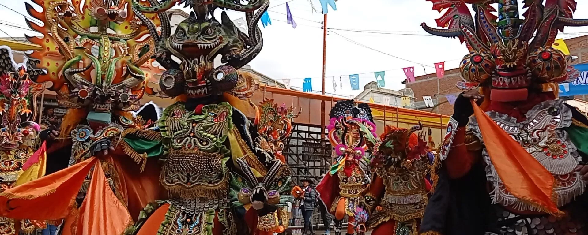 El inicio del carnaval más grande de Bolivia en Oruro - Sputnik Mundo, 1920, 19.02.2023