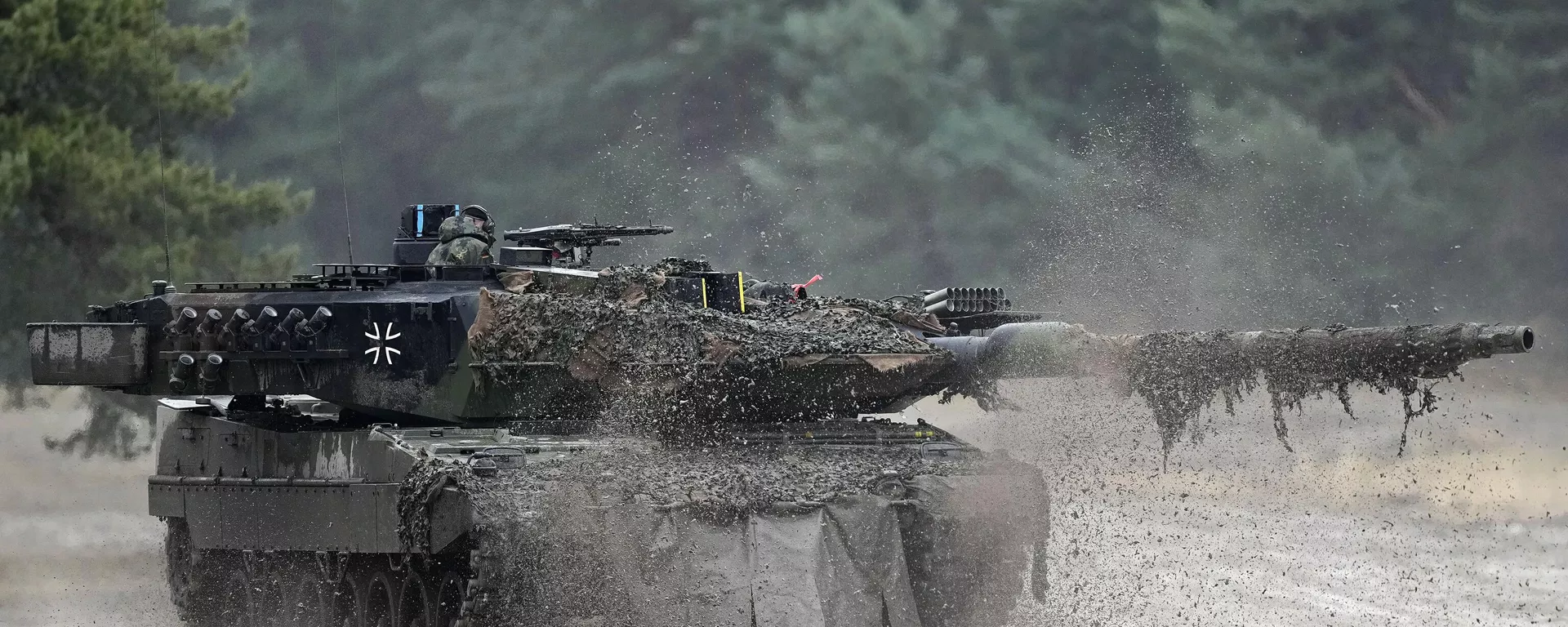 Un tanque Leopard 2A6  - Sputnik Mundo, 1920, 12.07.2023