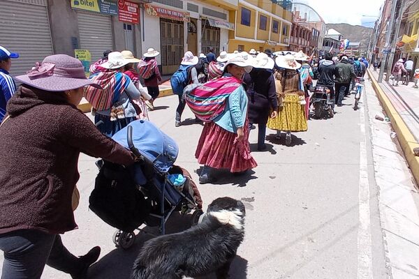 Desaguadero, la población del sur de Perú donde el Gobierno de Boluarte no tiene entrada - Sputnik Mundo