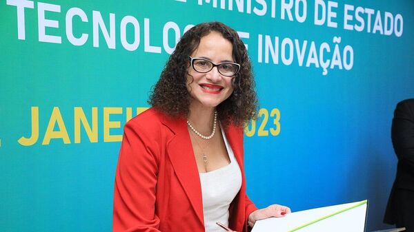  Luciana Santos, la ministra de Ciencia, Tecnología e Innovación brasileña  - Sputnik Mundo