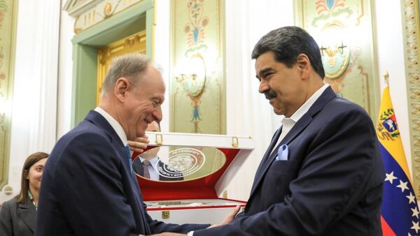 El presidente de Venezuela, Nicolás Maduro, y el secretario del Consejo de Seguridad de Rusia, Nikolái Pátrushev - Sputnik Mundo
