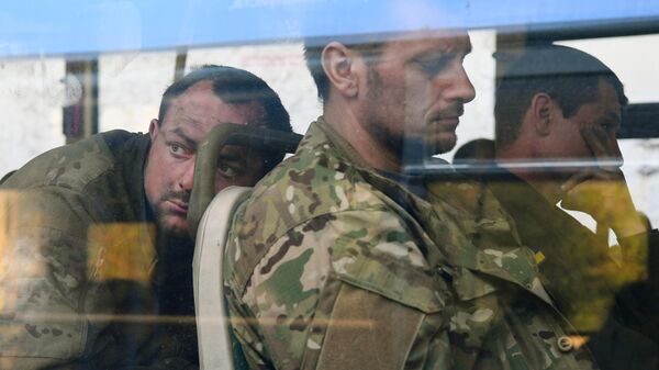 Combatientes del batallón neonazi Azov, capturados en mayo de 2022 - Sputnik Mundo