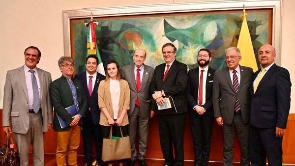 El encuentro centre el canciller de México, Marcelo Ebrard, y su homólogo de Colombia, Álvaro Leyva, y altos funcionarios  - Sputnik Mundo