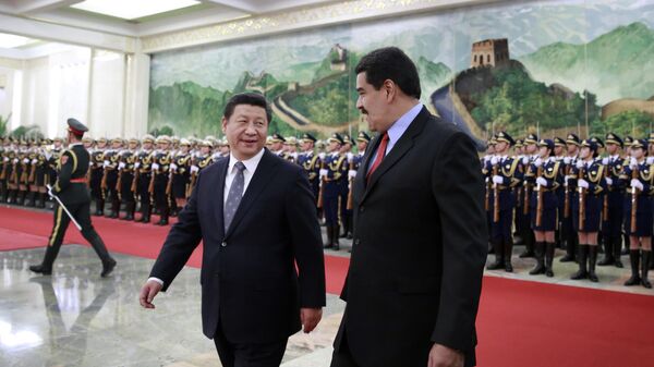 Xi Jinping y Nicolás Maduro  - Sputnik Mundo
