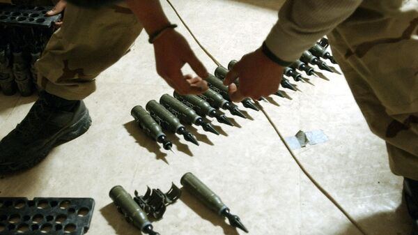 Proyectiles de 25 mm con uranio empobrecido en 2004, durante la invasión de Irak - Sputnik Mundo