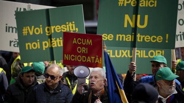 Protesta de agricultores de Rumania - Sputnik Mundo