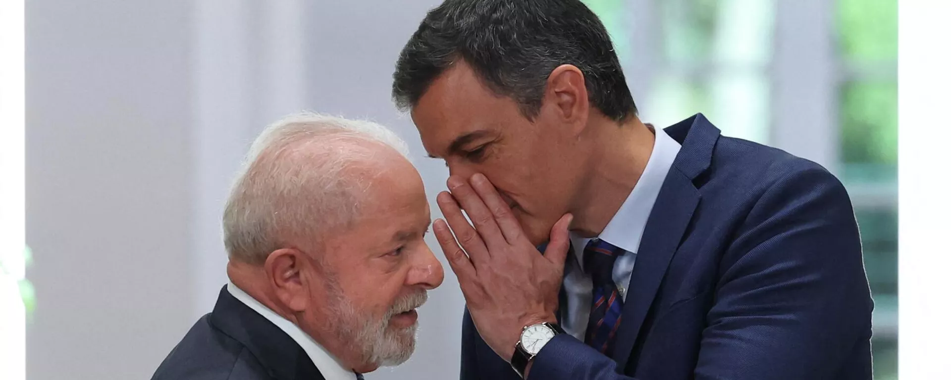 El líder de Brasil, Luiz Inácio Lula da Silva, y el presidente del Gobierno de España, Pedro Sánchez - Sputnik Mundo, 1920, 27.04.2023