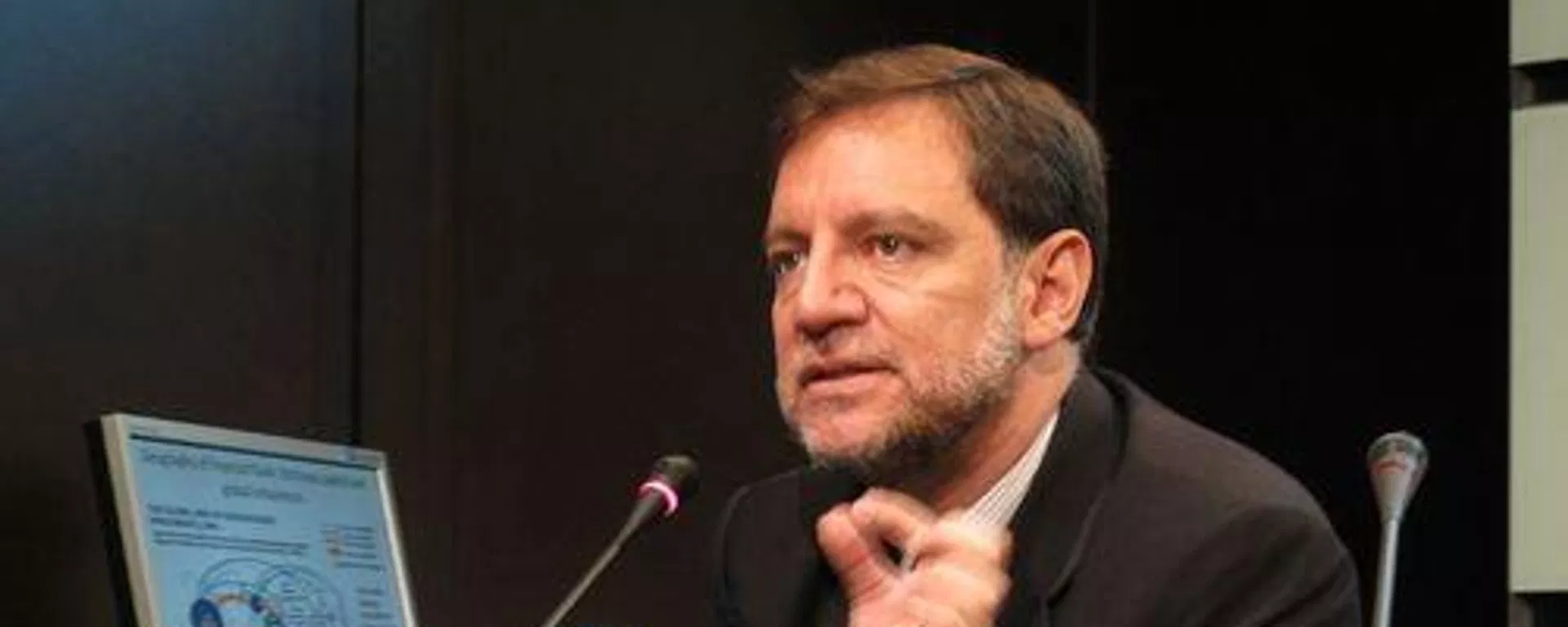 Pedro Páez, el exministro coordinador de la Política Económica de Ecuador entre 2007 y 2008 Pedro Páez, el exministro coordinador de la Política Económica de Ecuador entre 2007 y 2008 - Sputnik Mundo, 1920, 27.04.2023