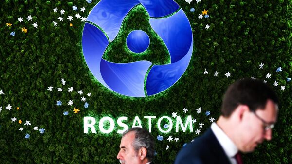 El logo de Rosatom - Sputnik Mundo
