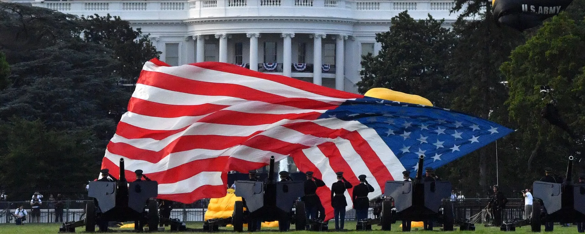 Paracaidistas del Ejército de EEUU en la Casa Blanca en 2020 - Sputnik Mundo, 1920, 06.05.2023