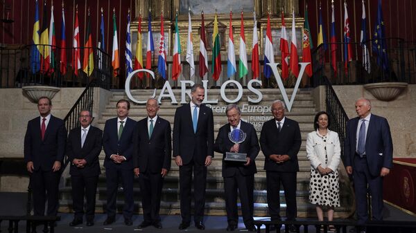 El rey de España, Felipe VI, y el secretario general de las Naciones Unidas, António Guterres - Sputnik Mundo