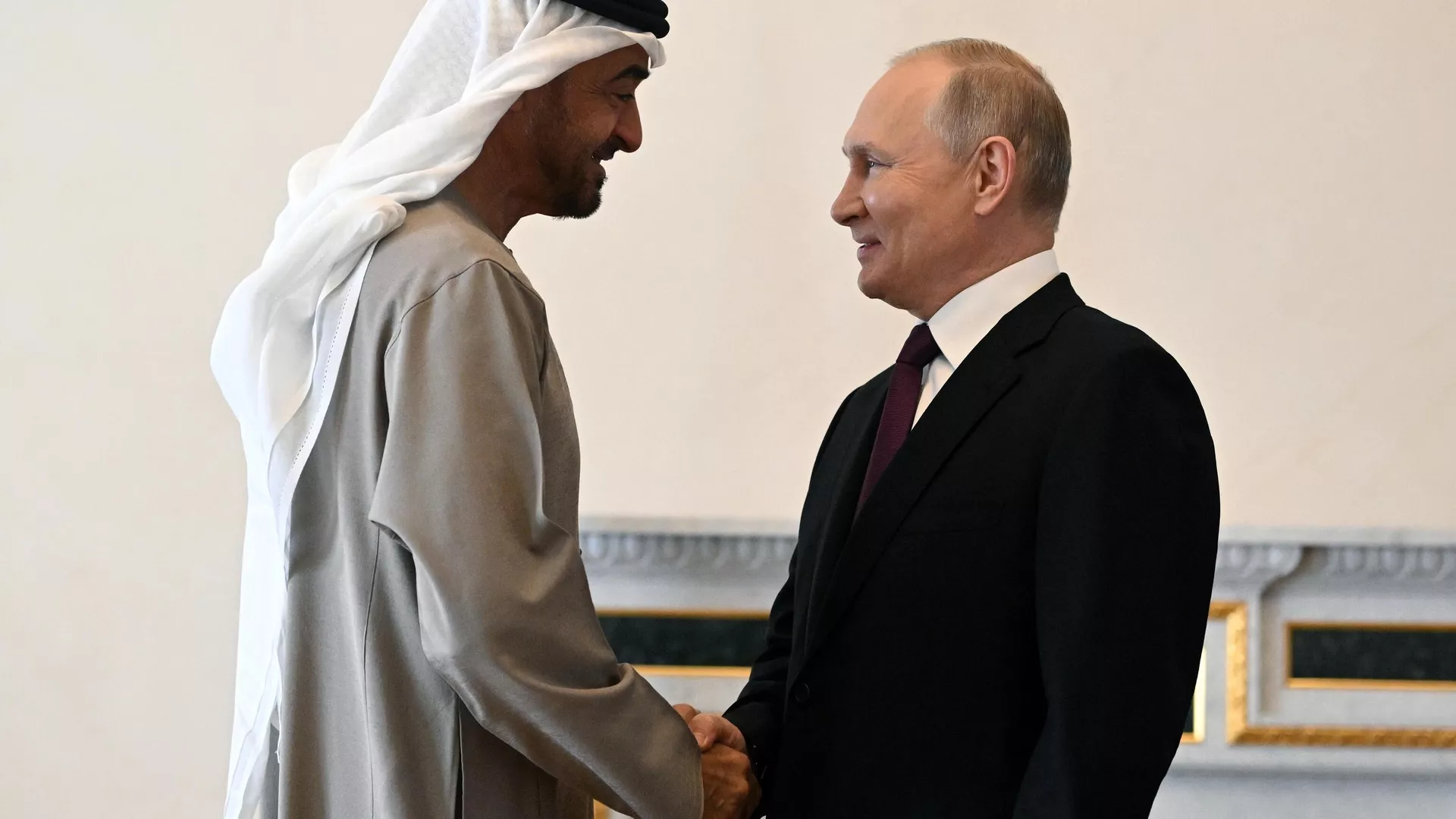 Mohammad bin Zayed Al Nahyan e Vladimir Putin - Sputnik World, 1920, 19.05.2023