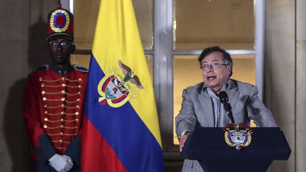 El presidente colombiano, Gustavo Petro, en el Palacio de Nariño, en Bogotá, en marzo de 2023 - Sputnik Mundo