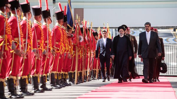 El presidente iraní, Ebrahim Raisi, visita a su homólogo de Venezuela, Nicolás Maduro - Sputnik Mundo