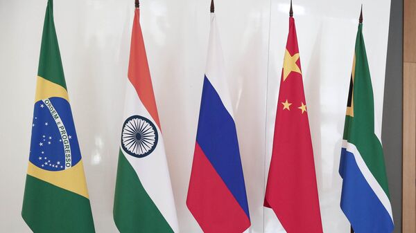 Banderas nacionales de los países BRICS  - Sputnik Mundo