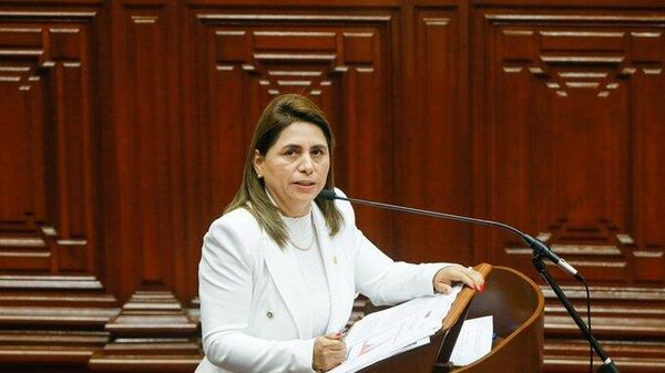 Rosa Gutiérrez presentó este jueves 15 de junio su renuncia como ministra de Salud de Perú. - Sputnik Mundo