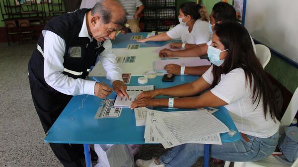 Guatemala celebró sus elecciones generales en primera vuelta este domingo 25 de junio - Sputnik Mundo