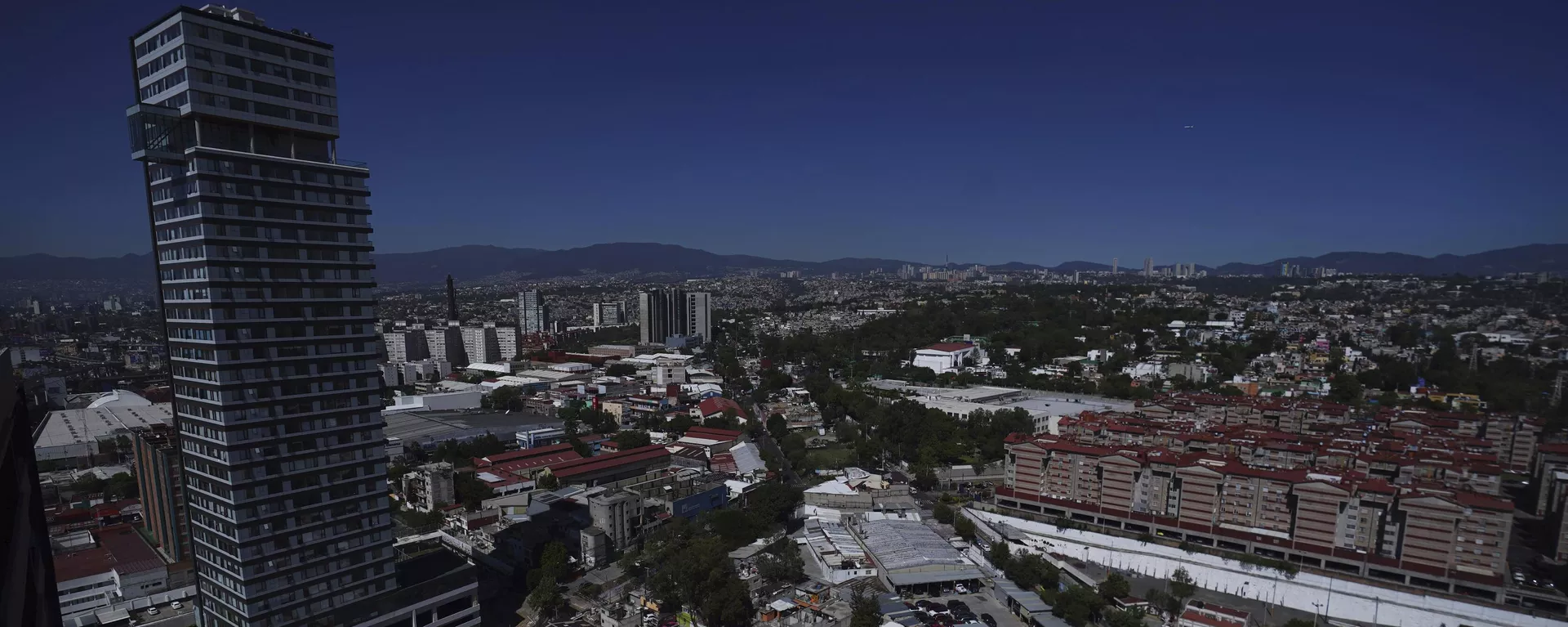 La Ciudad de México es una de las regiones del país donde la contaminación atmosférica es más visible. - Sputnik Mundo, 1920, 27.06.2023