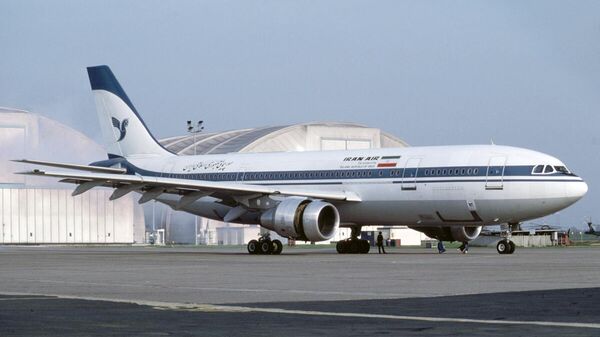 Airbus A300B2-203 derribado sobre el Golfo Pérsico el 3 de julio de 1988 - Sputnik Mundo