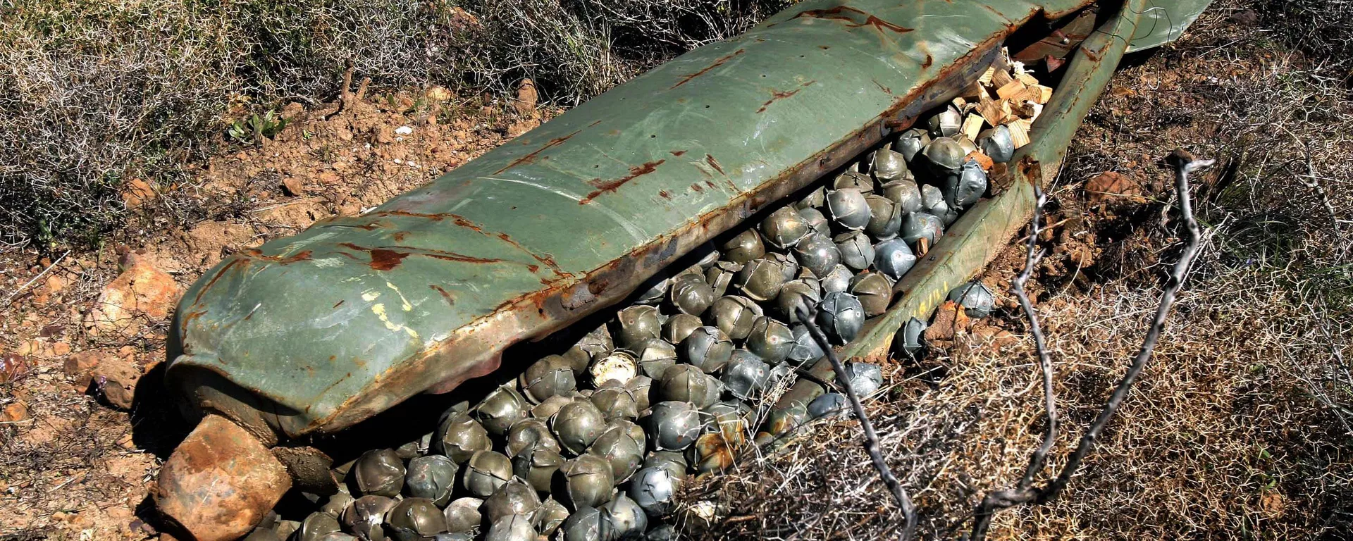 Las bombas de racimo Las bombas de racimo - Sputnik Mundo, 1920, 09.07.2023