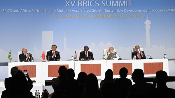 Los líderes de los BRICS participan en la tercera jornada de la XV Cumbre - Sputnik Mundo