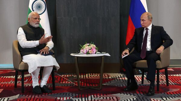El primer ministro de la India, Narendra Modi, y el presidente de Rusia, Vladímir Putin - Sputnik Mundo