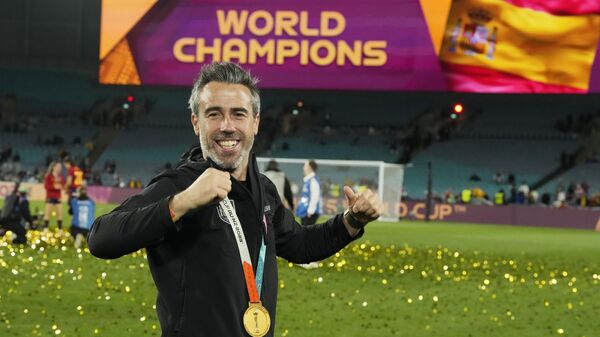 Jorge Vilda, el director técnico de la selección femenina de fútbol de España - Sputnik Mundo