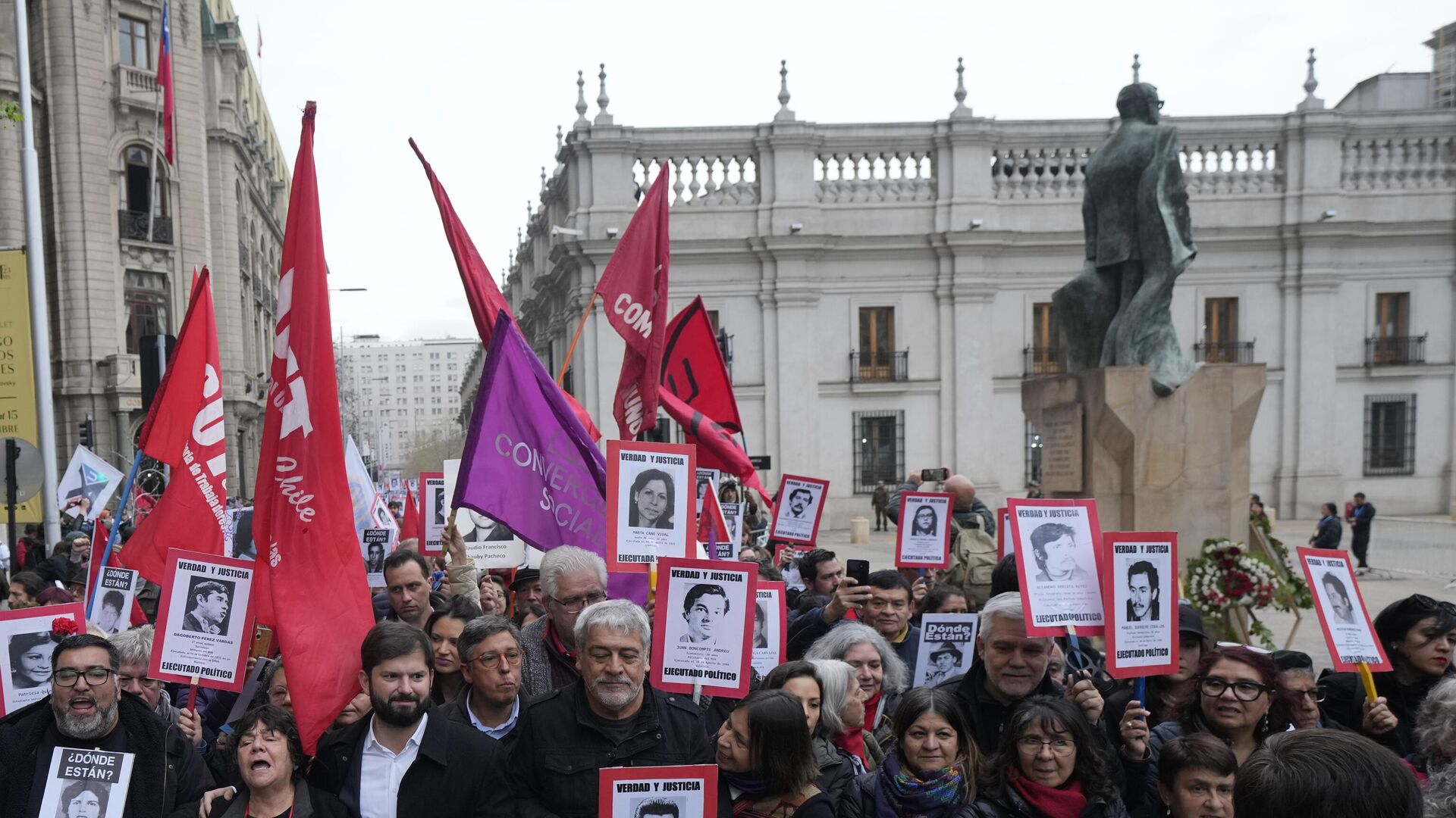 Gabriel Boric, presidente chileno participa en la marcha dedicada a la conmemoración del 50 aniversario del golpe de Estado en Chile - Sputnik Mundo, 1920, 11.09.2023