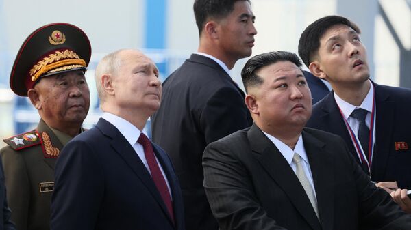El presidente de Rusia, Vladímir Putin, y el líder norcoreano, Kim Jong-un, el 13 de septiembre de 2023  - Sputnik Mundo