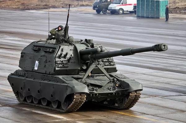 Obús autopropulsado 2S19M2 - Sputnik Mundo