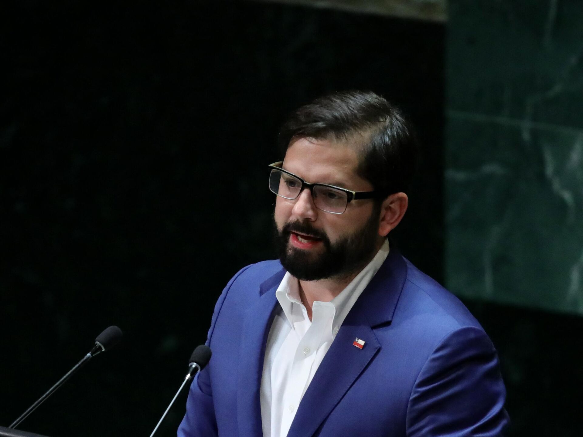 Presidente Gabriel Boric recibió la propuesta de Nueva Constitución -  Universidad de Chile